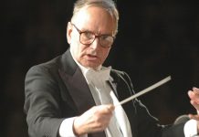 As 15 MELHORES trilhas sonoras na carreira do compositor ENNIO MORRICONE