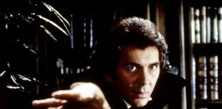 “Drácula” (1979), de John Badham, com FRANK LANGELLA