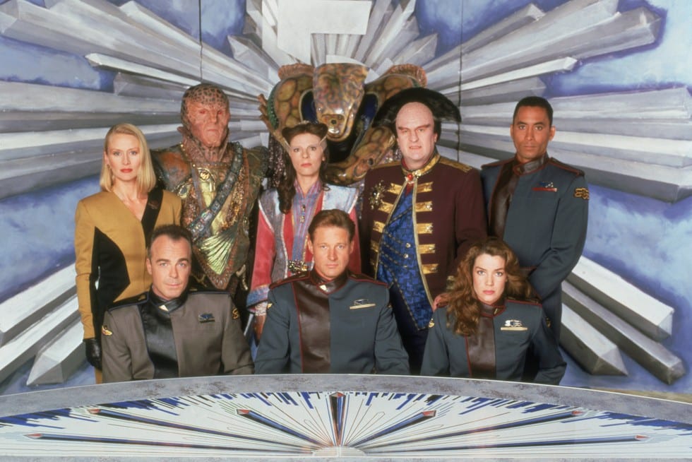 devotudoaocinema.com.br - Os MELHORES episódios da fascinante série "BABYLON 5"